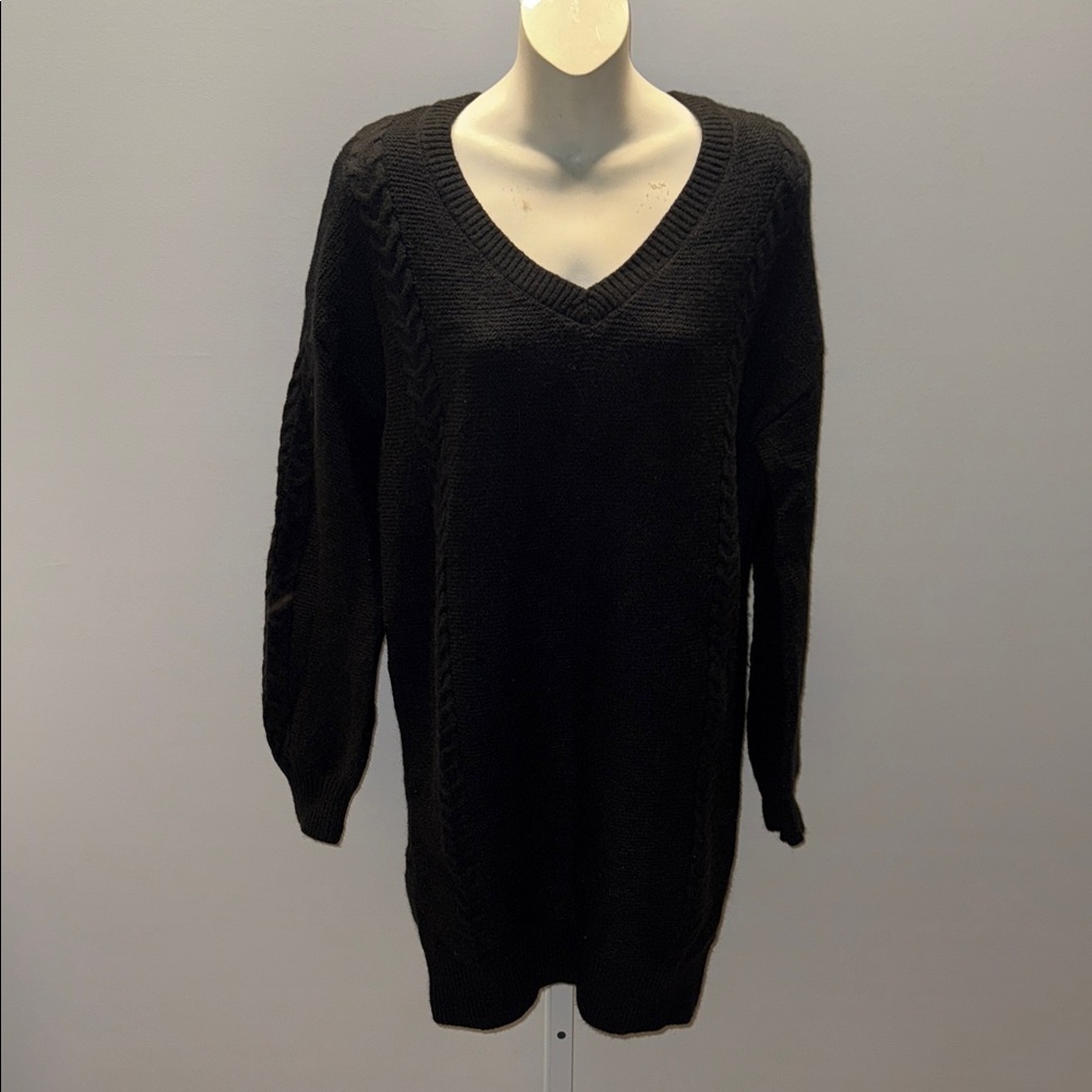 Elegant Black V-Neck Sweater for Women